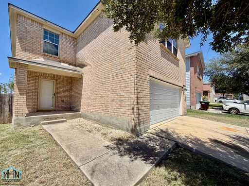 Spacious 2-Story 3-Bedroom 2.5-Bath Home in Converse, TX with Wasy Access to SAMC and Randolph Air Force Base! – photo 1