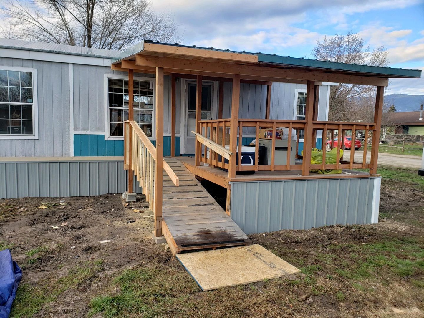 Plains Apartment: 506 W 1st St