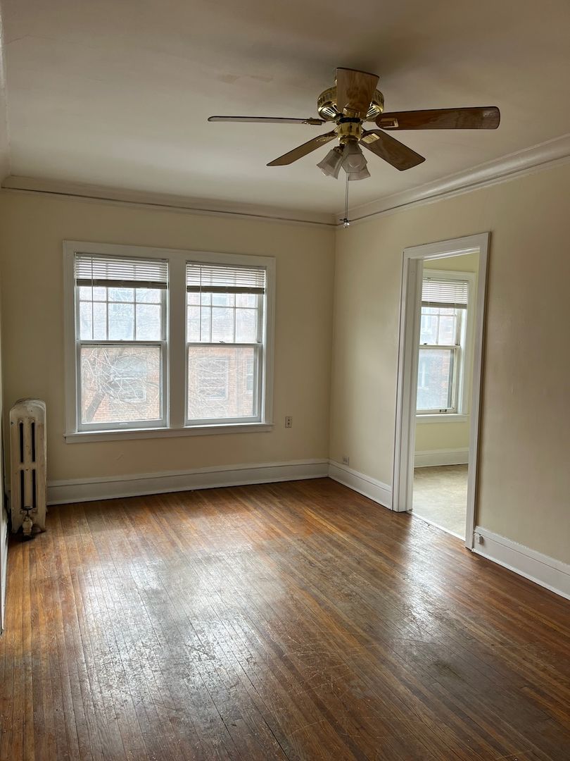 Minneapolis Apartment: 601 Ridgewood Avenue