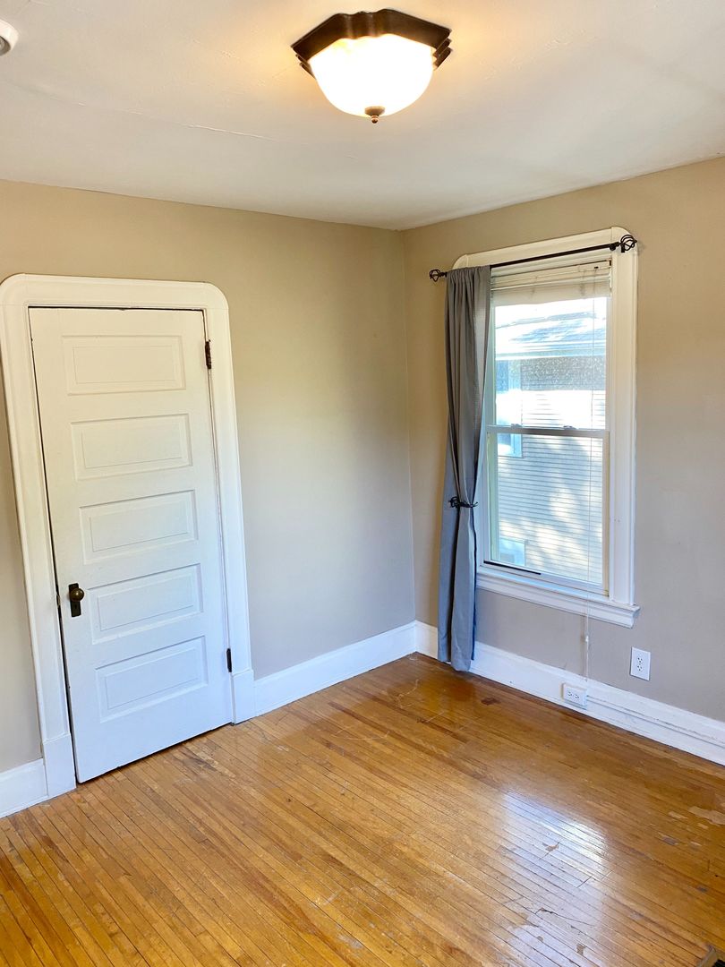 Minneapolis Apartment: 3040 Colfax Ave S