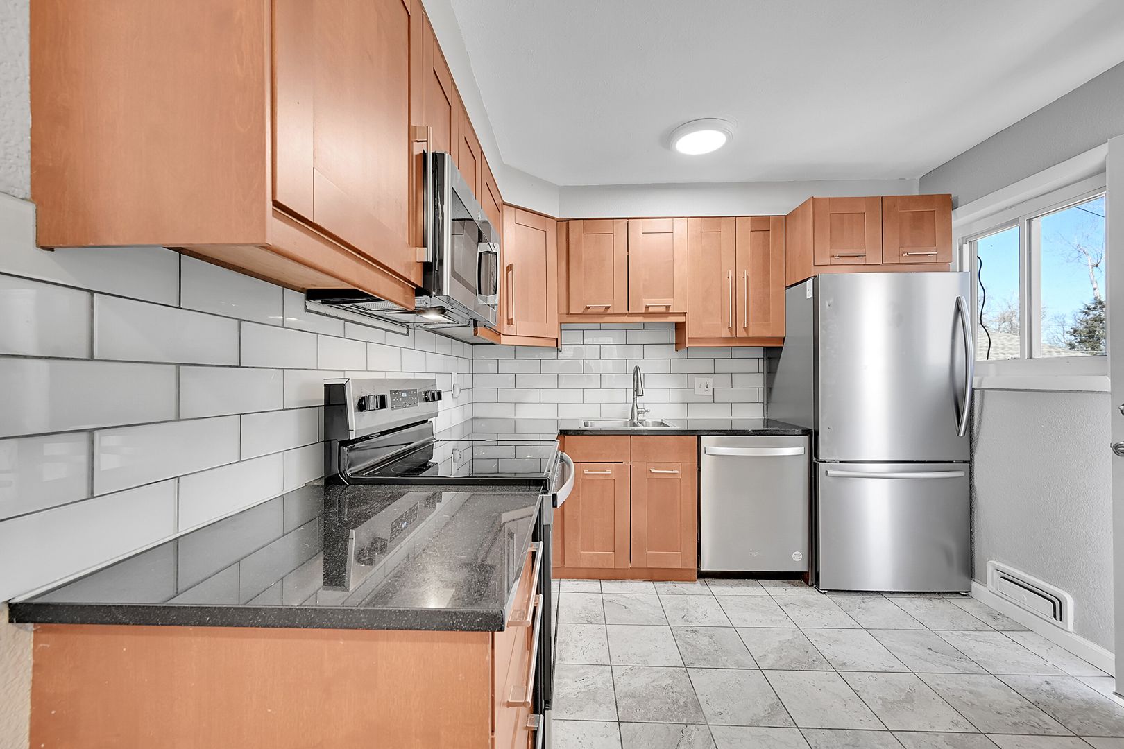 5635 E Nebraska Way 11 of 12