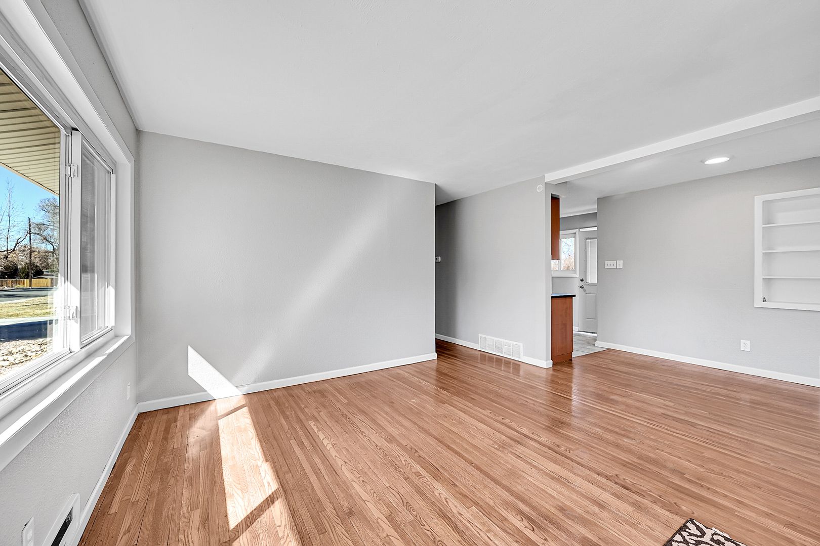 5635 E Nebraska Way 7 of 12