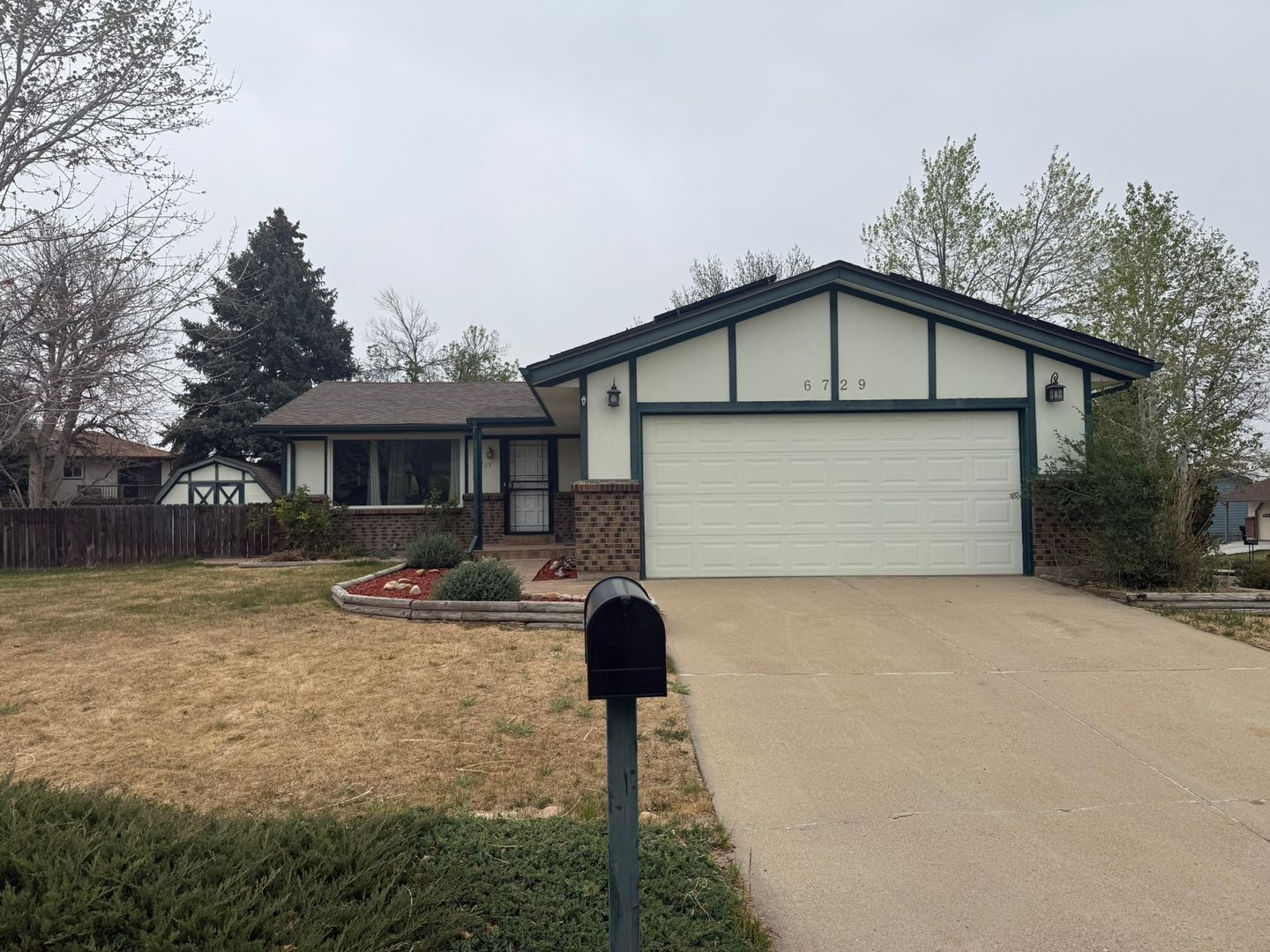 Arvada House: 6729 W 67th Ave