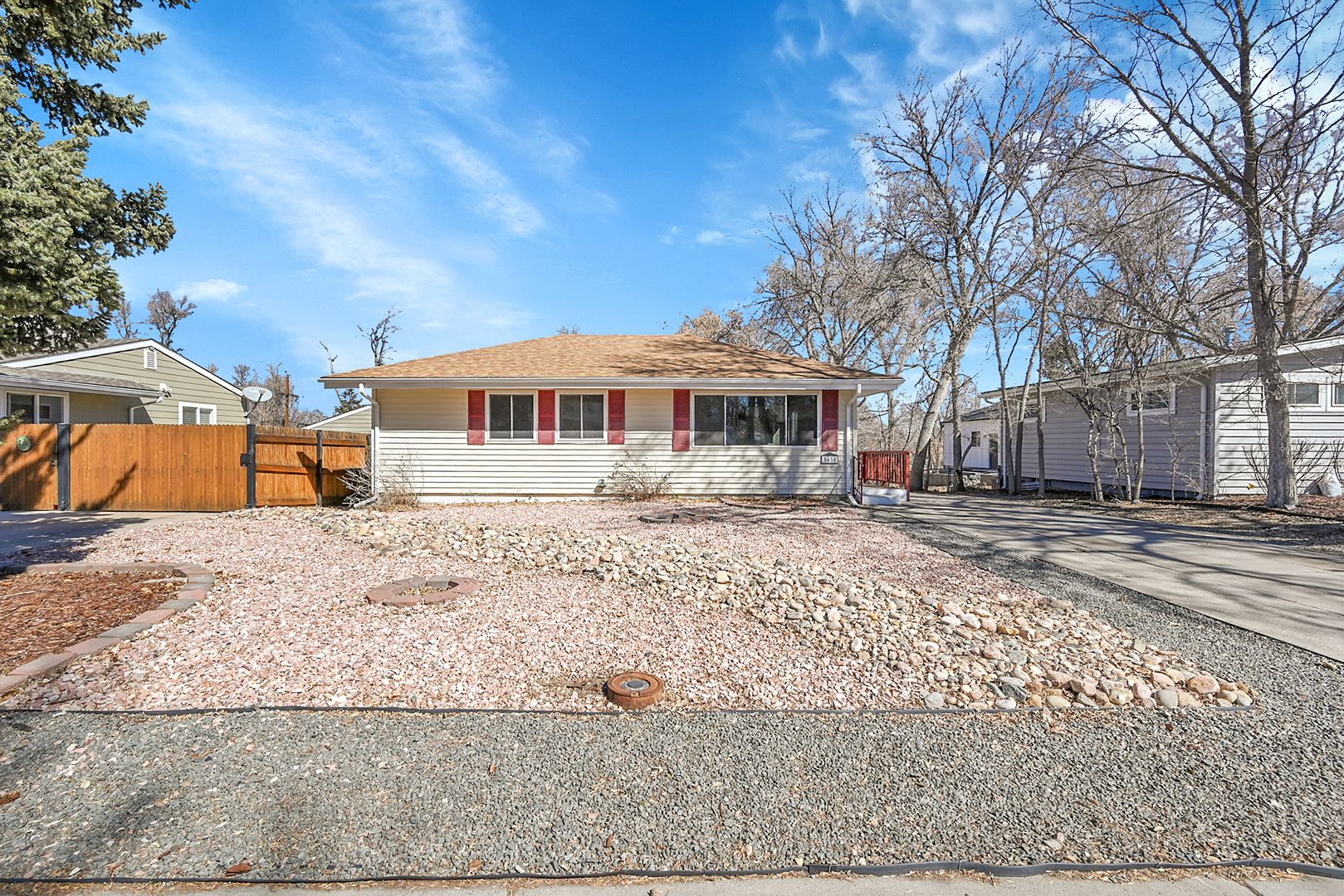5635 E Nebraska Way 2 of 12