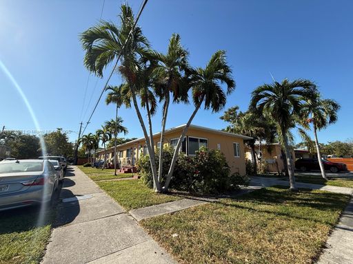 Cozy apartment in a vibrant location near Brickell and Downtown Miami! – photo 1