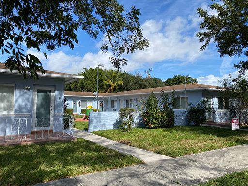 Cozy Studio in Quiet Neighborhood Near Coconut Grove Metrorail – photo 1