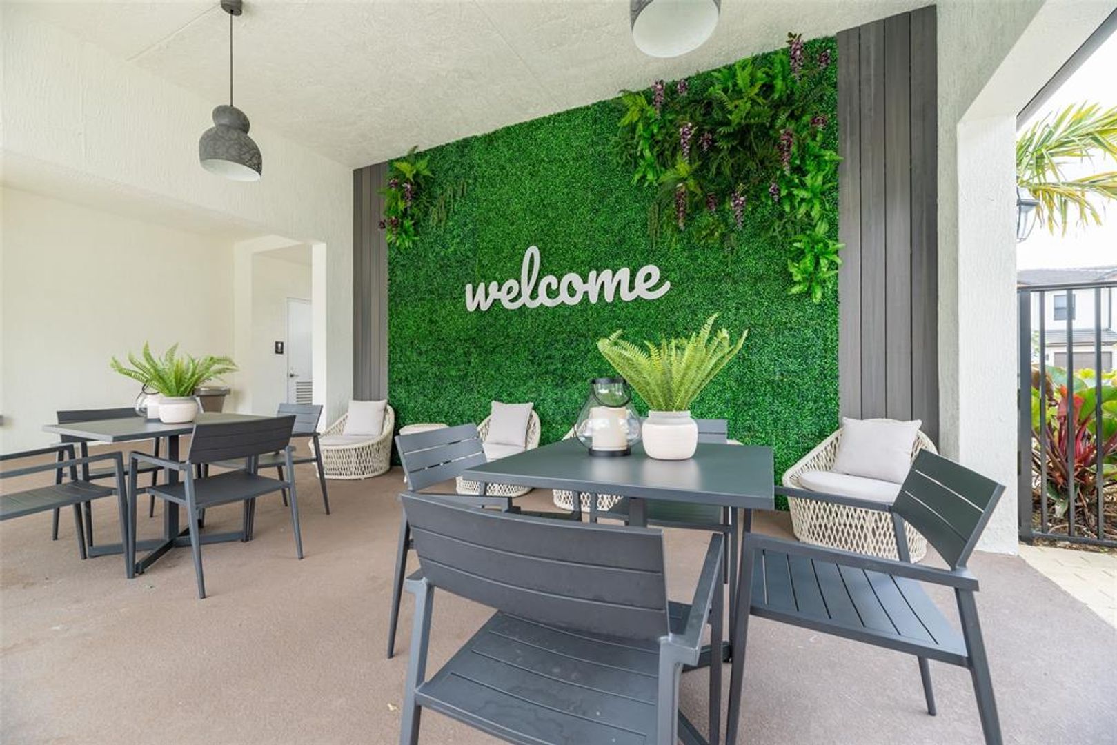 Pompano Beach Apartment: 4091 N Palm Aire Drive