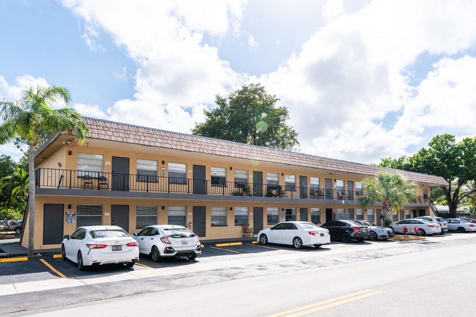 Fort Lauderdale Apartment: 1150 NE 17th Ct