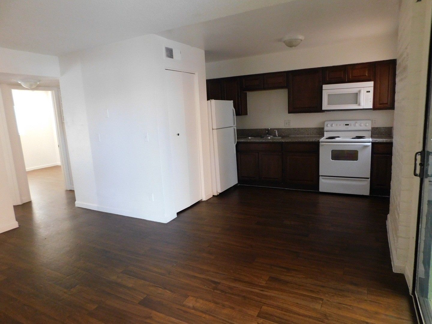 San Felipe Apartment Homes 10 of 12