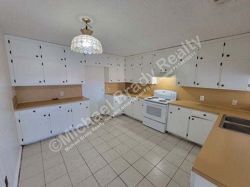 CUTE 2 bedroom