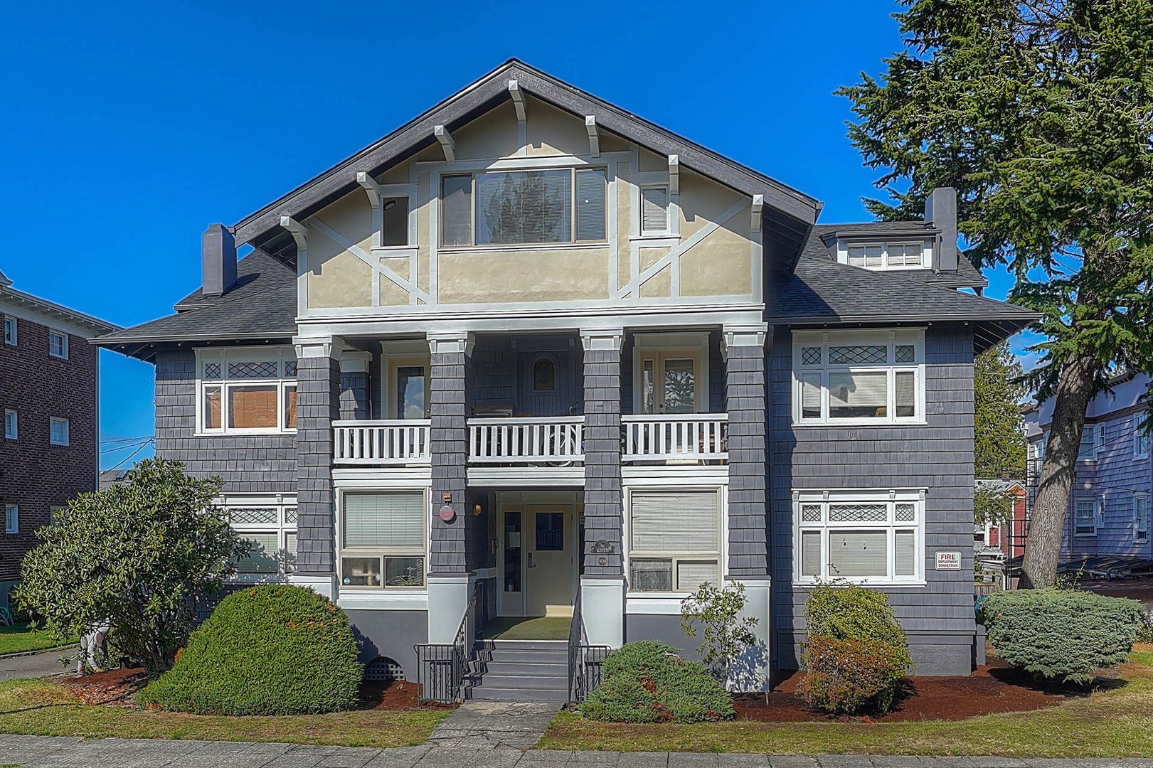 Tacoma Apartment: 909 N M St