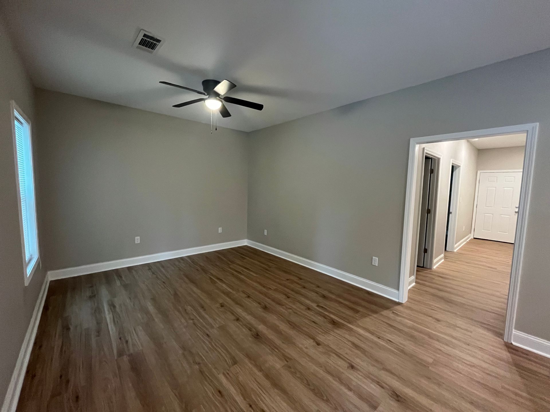 Jacksonville Apartment: 714/718 S Spring St  - 718