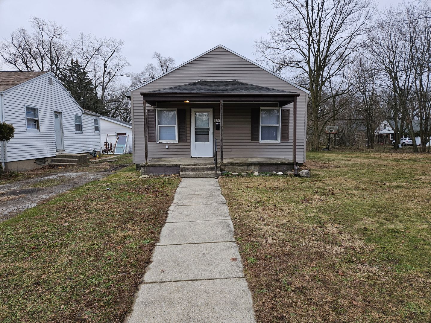 South Bend House: 1742 Huey