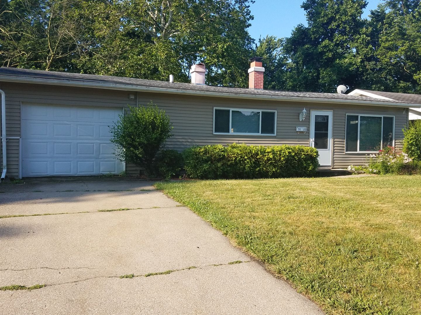 South Bend House: 3122 Voll Lane