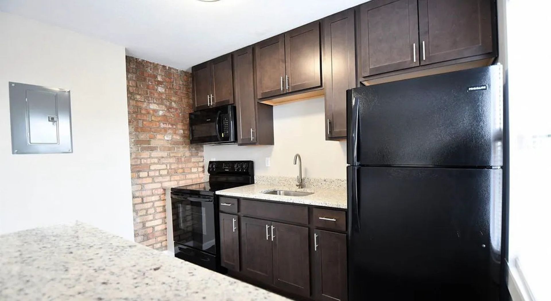 124 North Eddy St 7 of 9