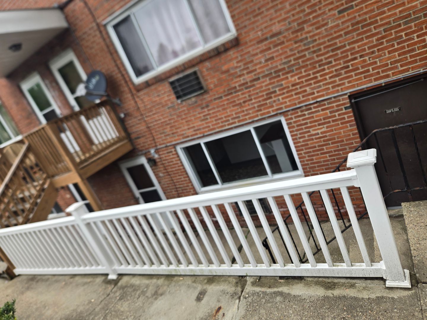 McKeesport Townhome: 924 Seneca Court