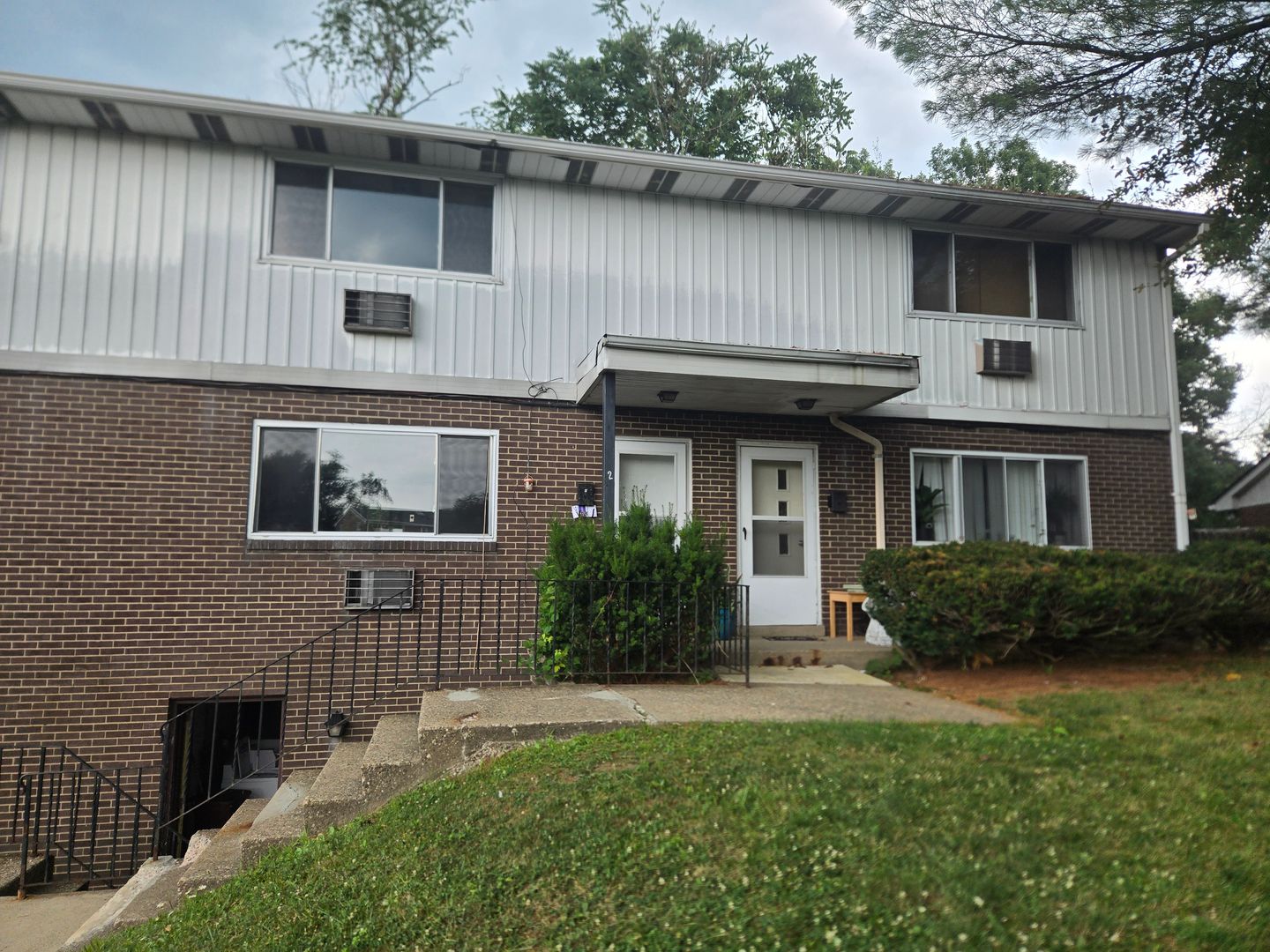 McKeesport Apartment: 305 Aqua Court