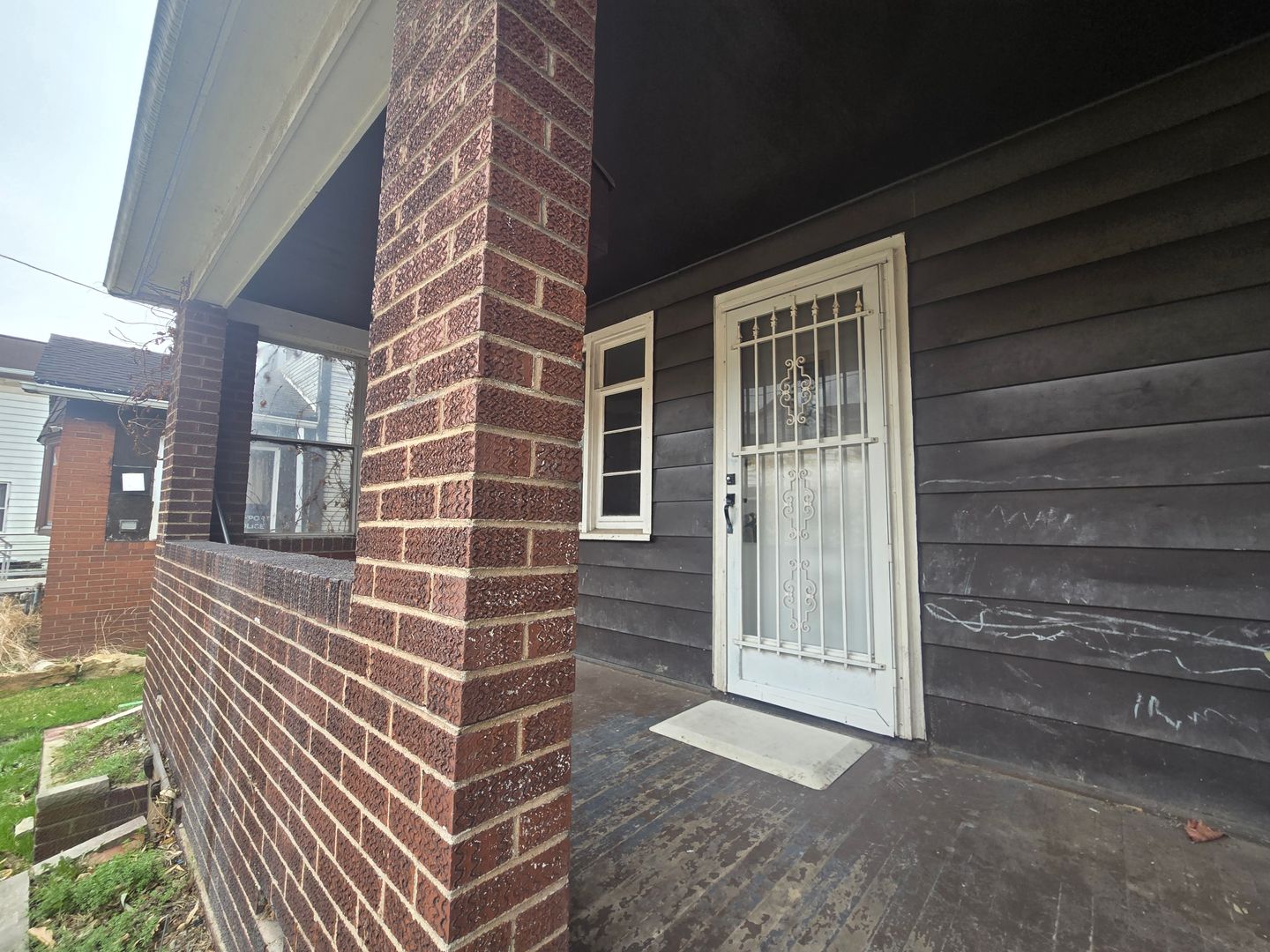 Natrona Apartment: 62-64 Walnut St