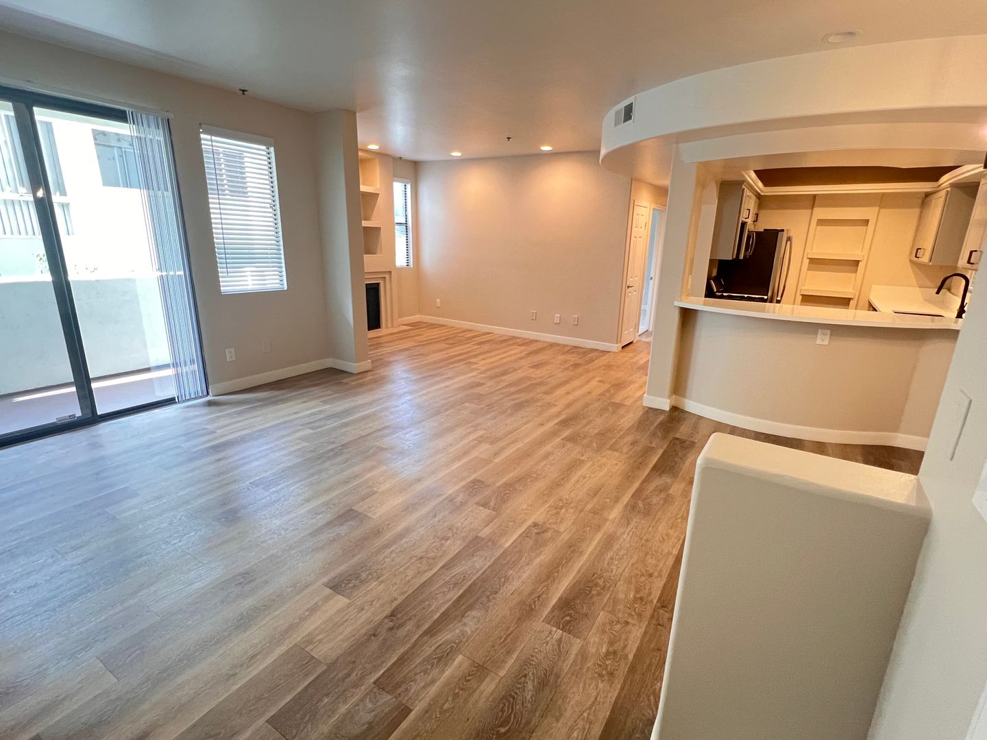 Sherman Oaks Apartment: 4623 Willis Ave