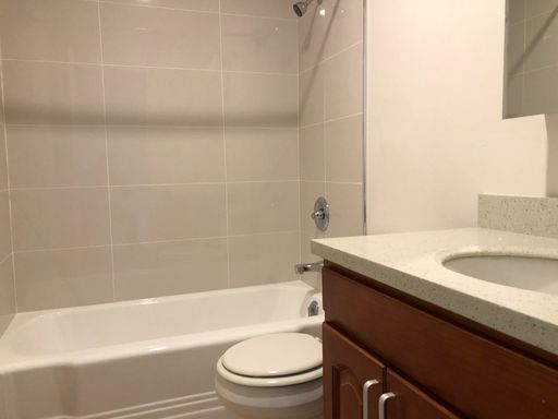 451 Lee Street - 205, Oakland, CA 94610