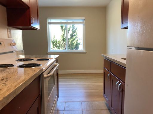 451 Lee Street - 205, Oakland, CA 94610