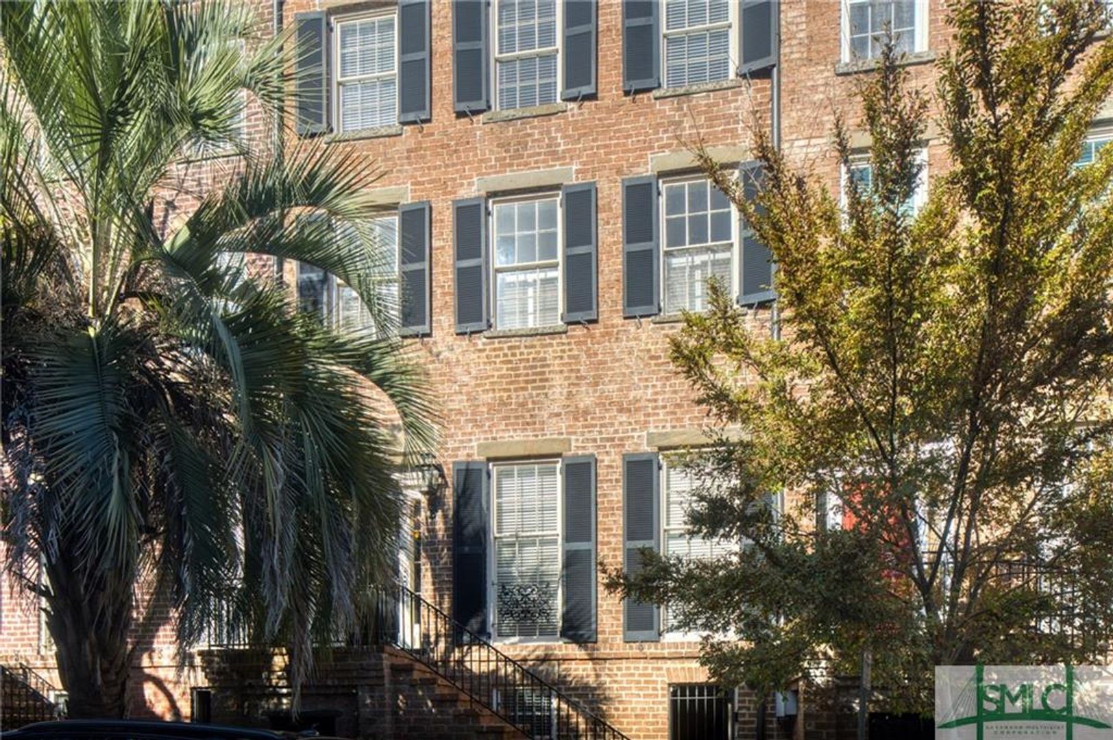 Savannah Apartment: 20 E. Macon St.