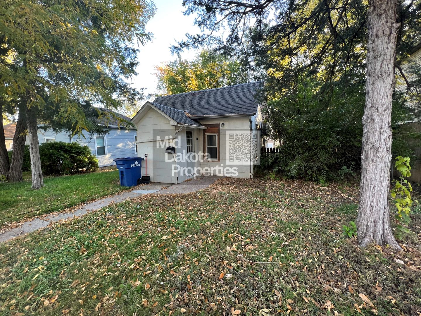 Mitchell House: 608 S Wisconsin