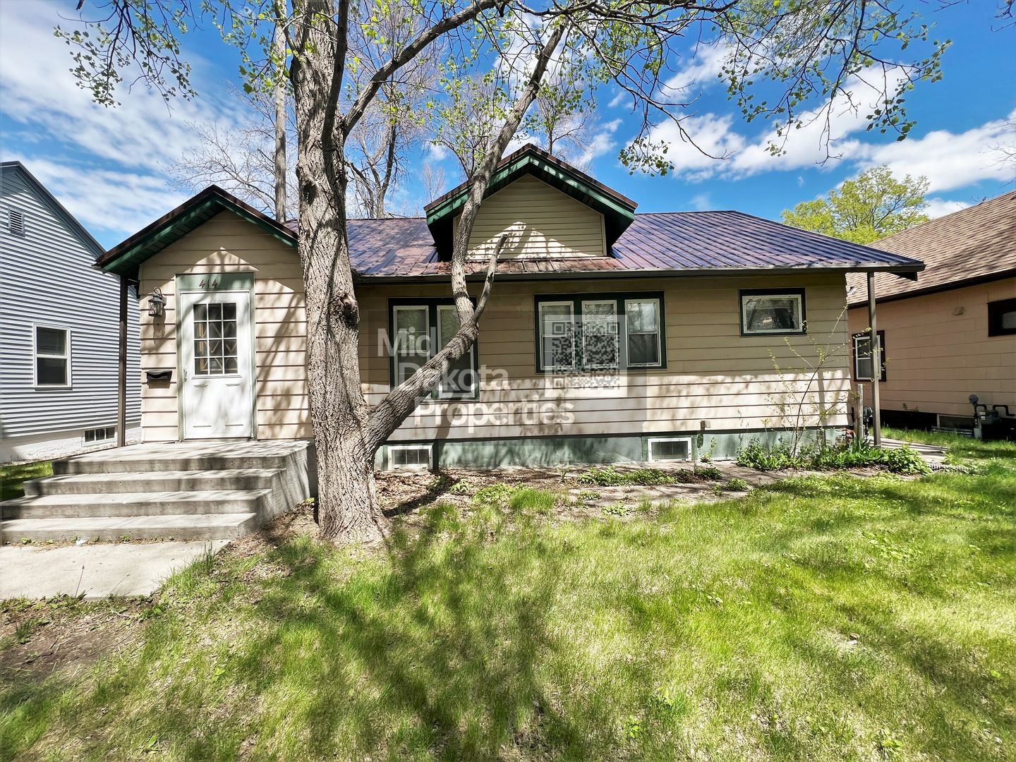 Mitchell House: 414 W 11th Ave