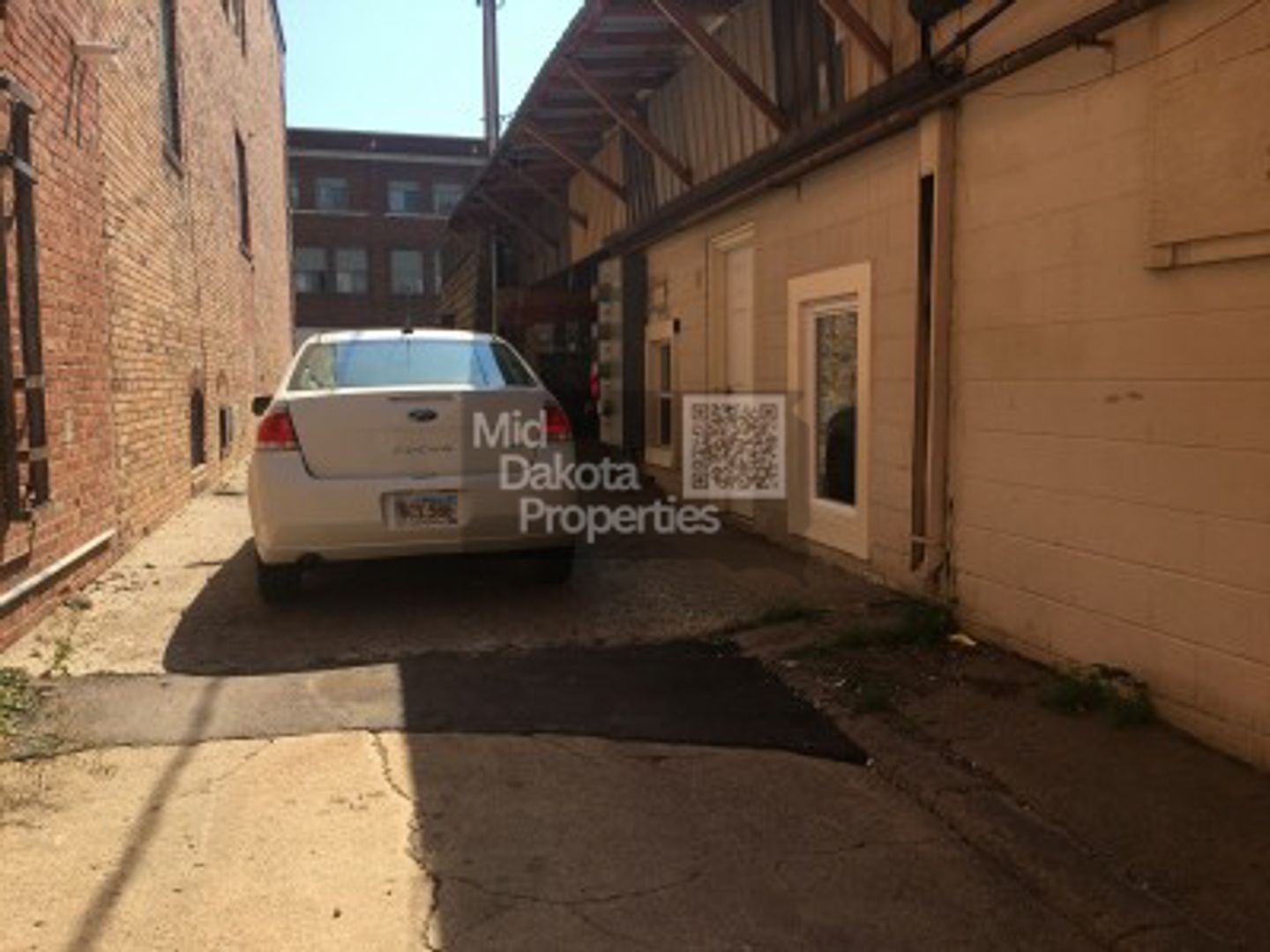 Mitchell Apartment: 112, 114, 116 120 E 3rd