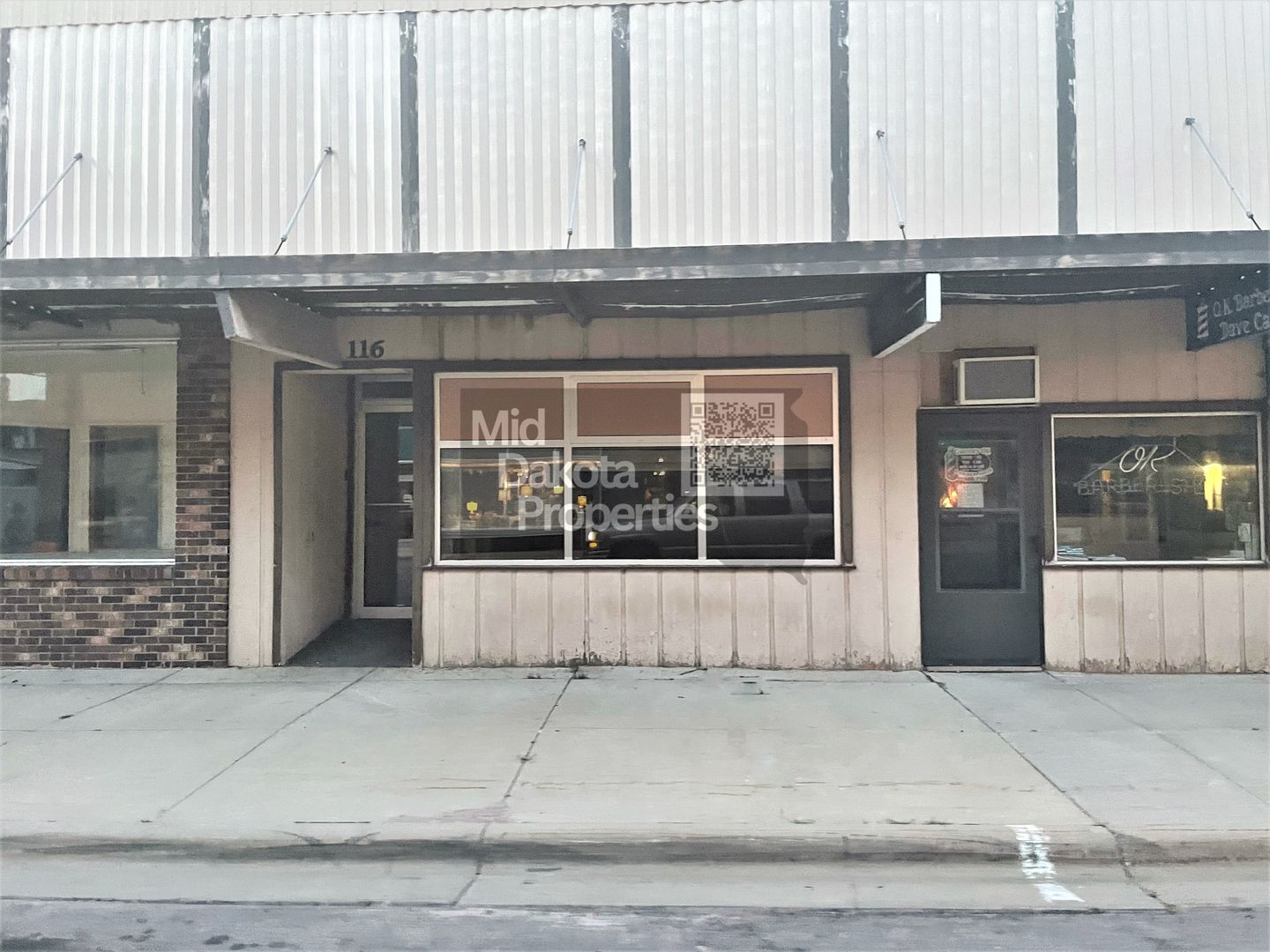 Mitchell Apartment: 112, 114, 116 120 E 3rd