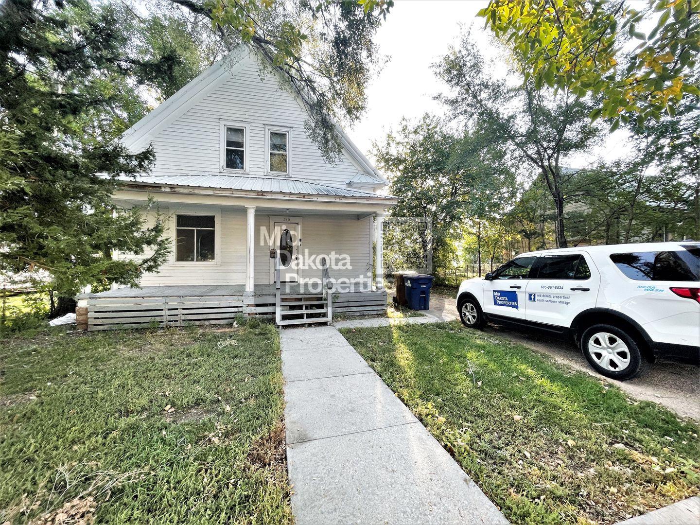 Mitchell House: 310 S Edmunds