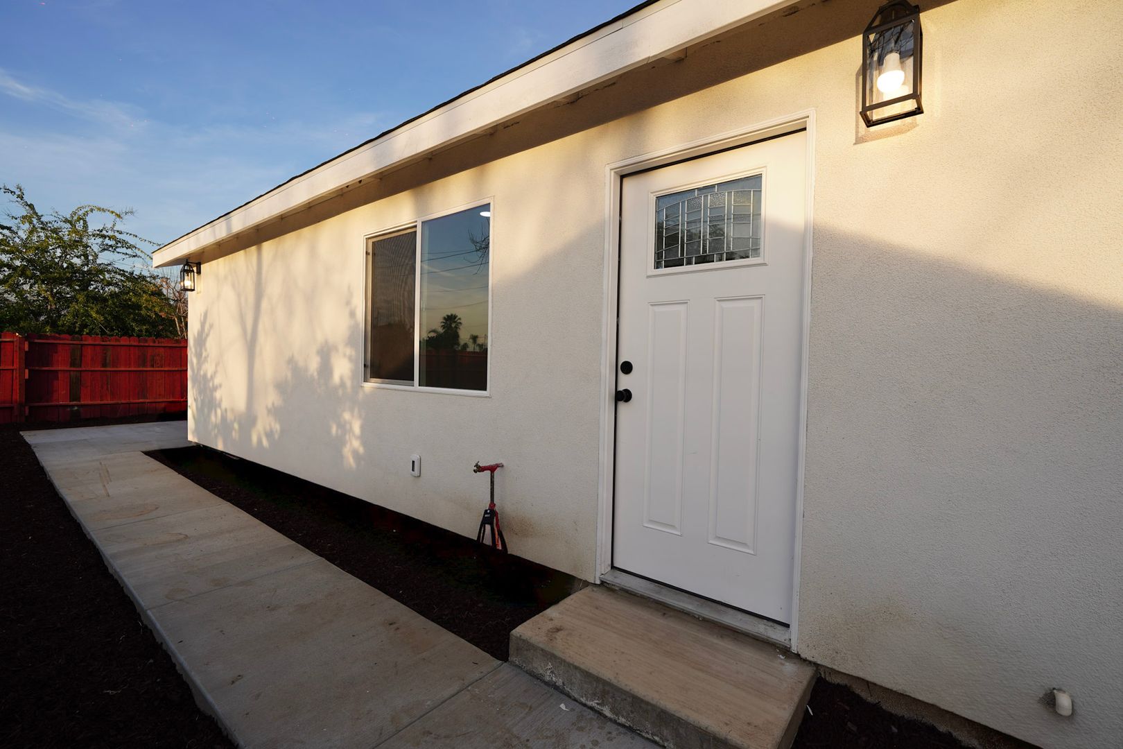 Redlands Apartment: 925 Ohio Street