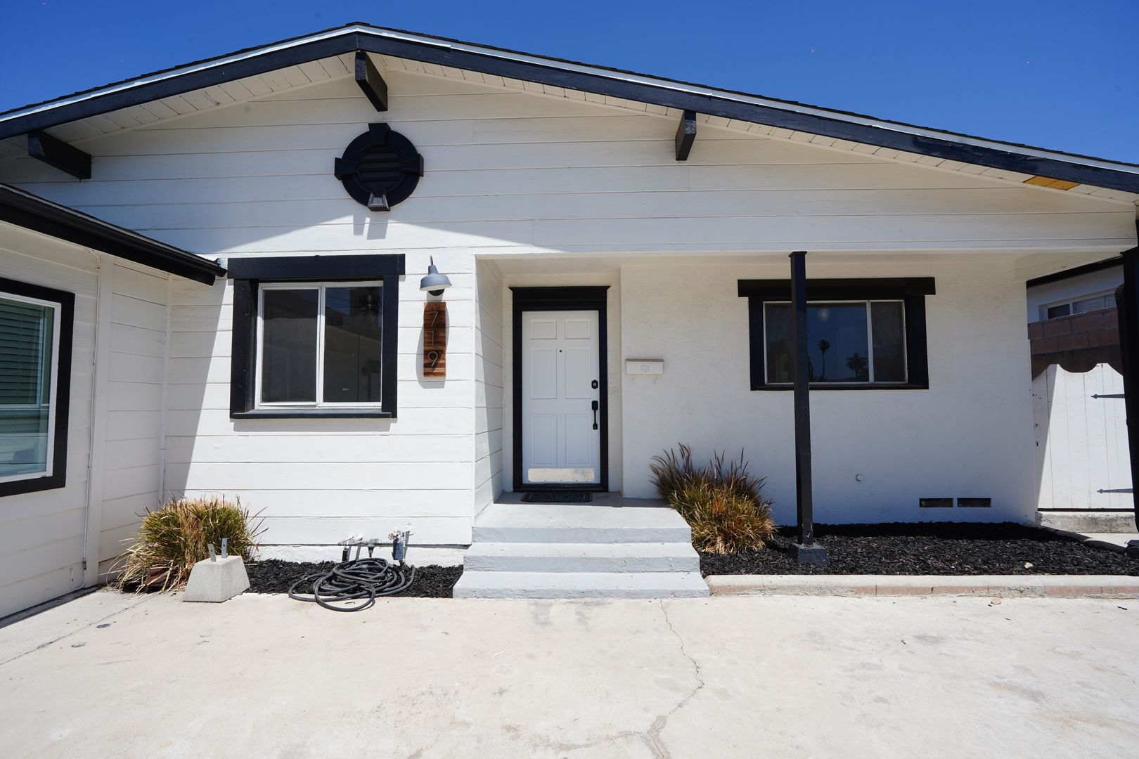 Redlands Apartment: 719 Esther Way