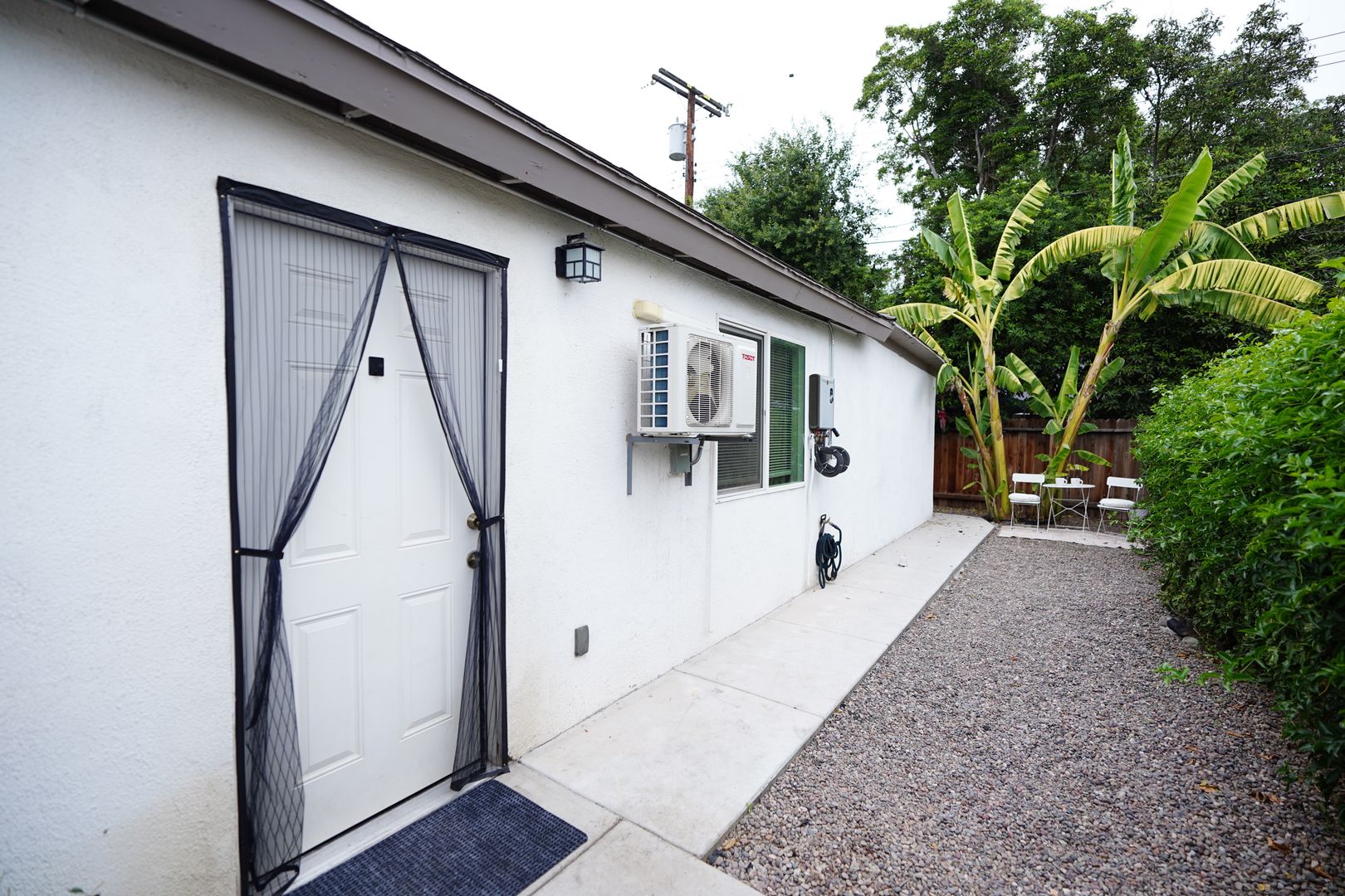 Riverside Apartment: 4773 Sierra St