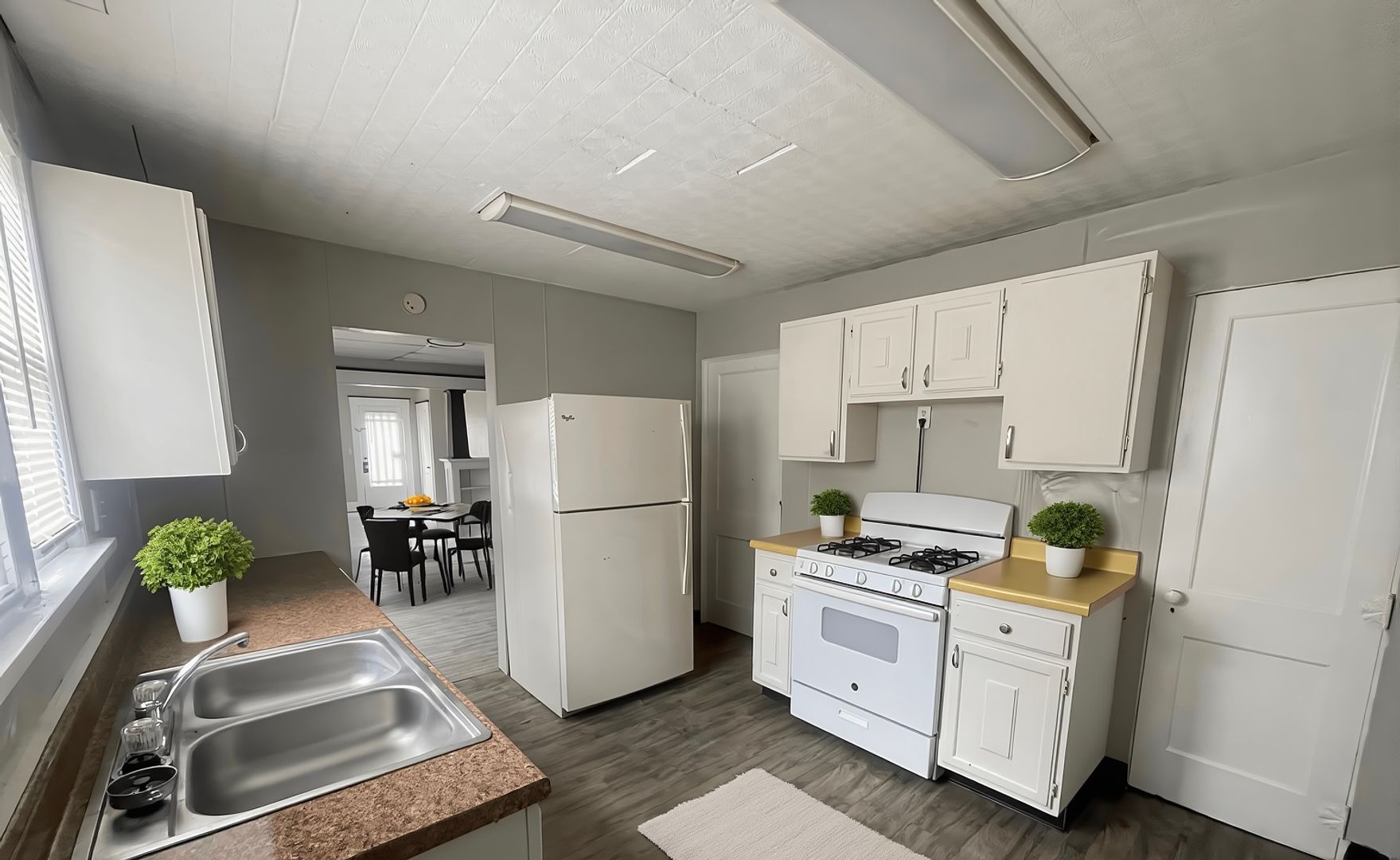 Muncie Apartment: 328 S Talley Ave