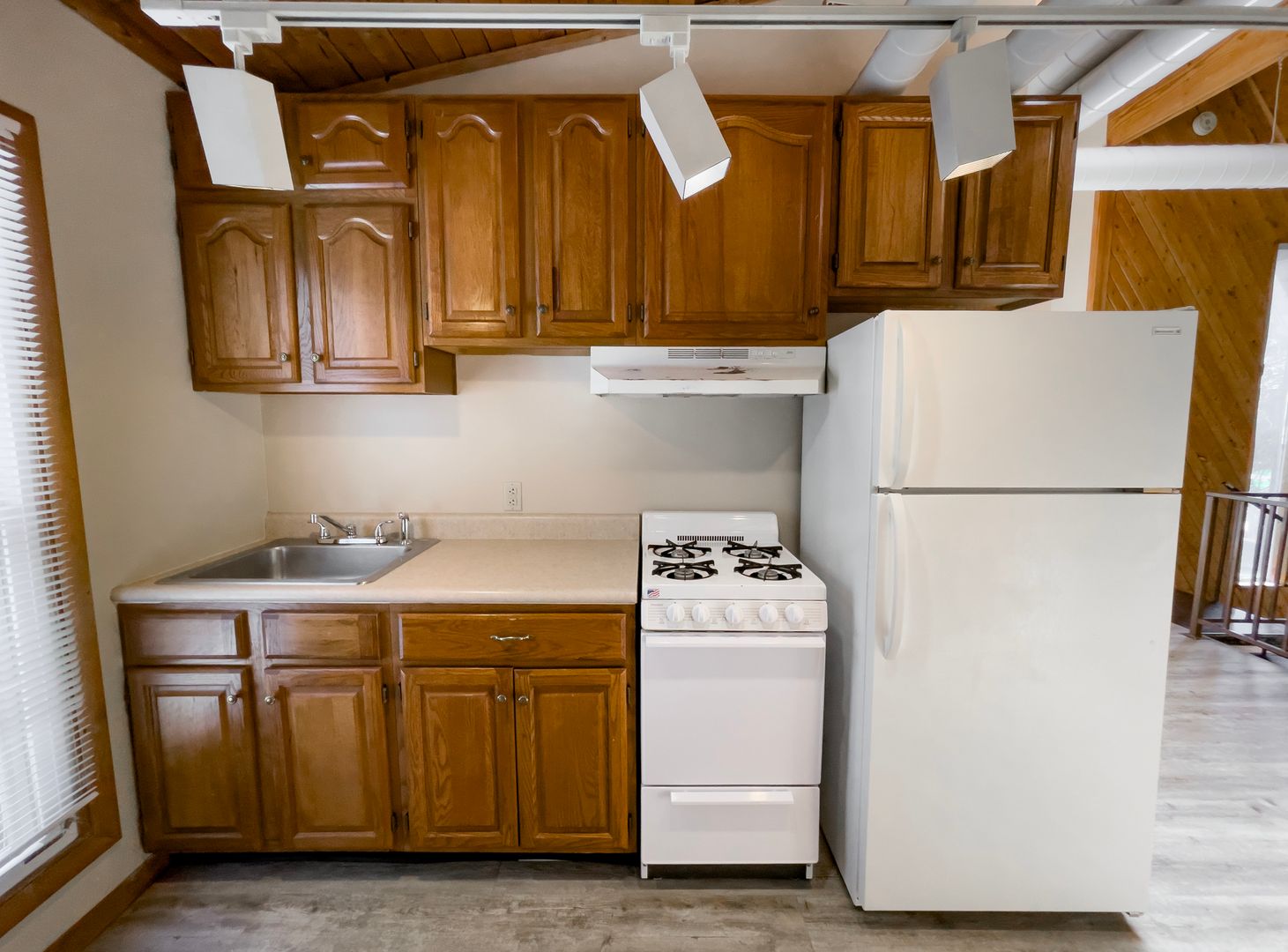 Muncie Apartment: 2604 W Ethel Ave
