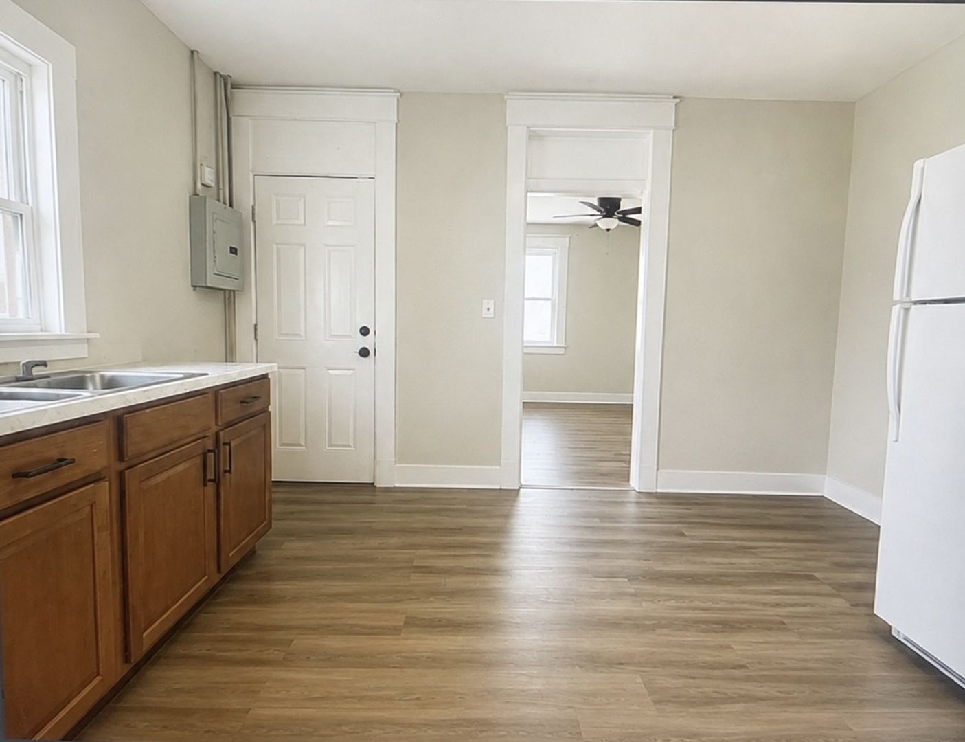 Muncie House: 309 S McKinley Ave