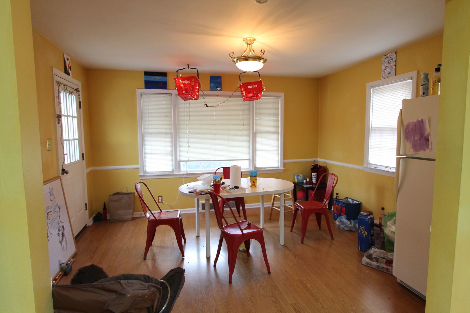 Muncie House: 2001 N Maplewood Ave