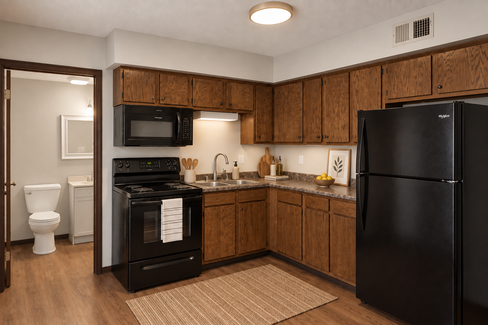 East Memorial Apts - 2 Bedroom 1.5 Bathroom Townhomes with Washer & Dryer in Unit on the Cardinal Greenway! 9 of 11