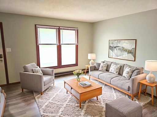 Randy's Court Apartments - Centrally Located Townhomes – photo 1