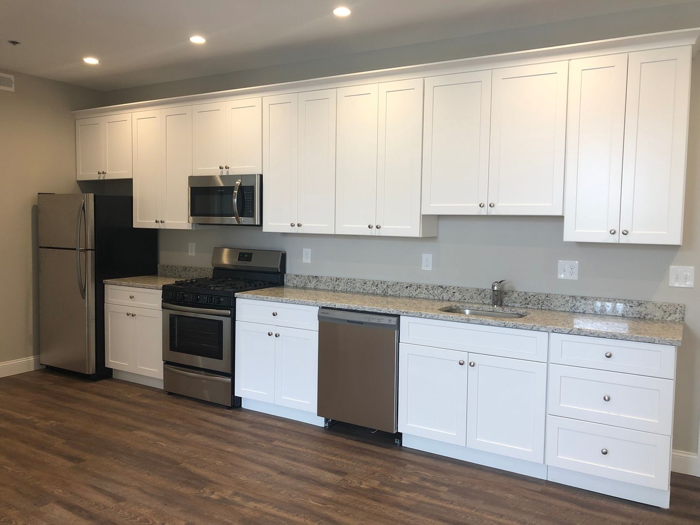 Jenkintown Apartment: 400 York Road - Unit 301