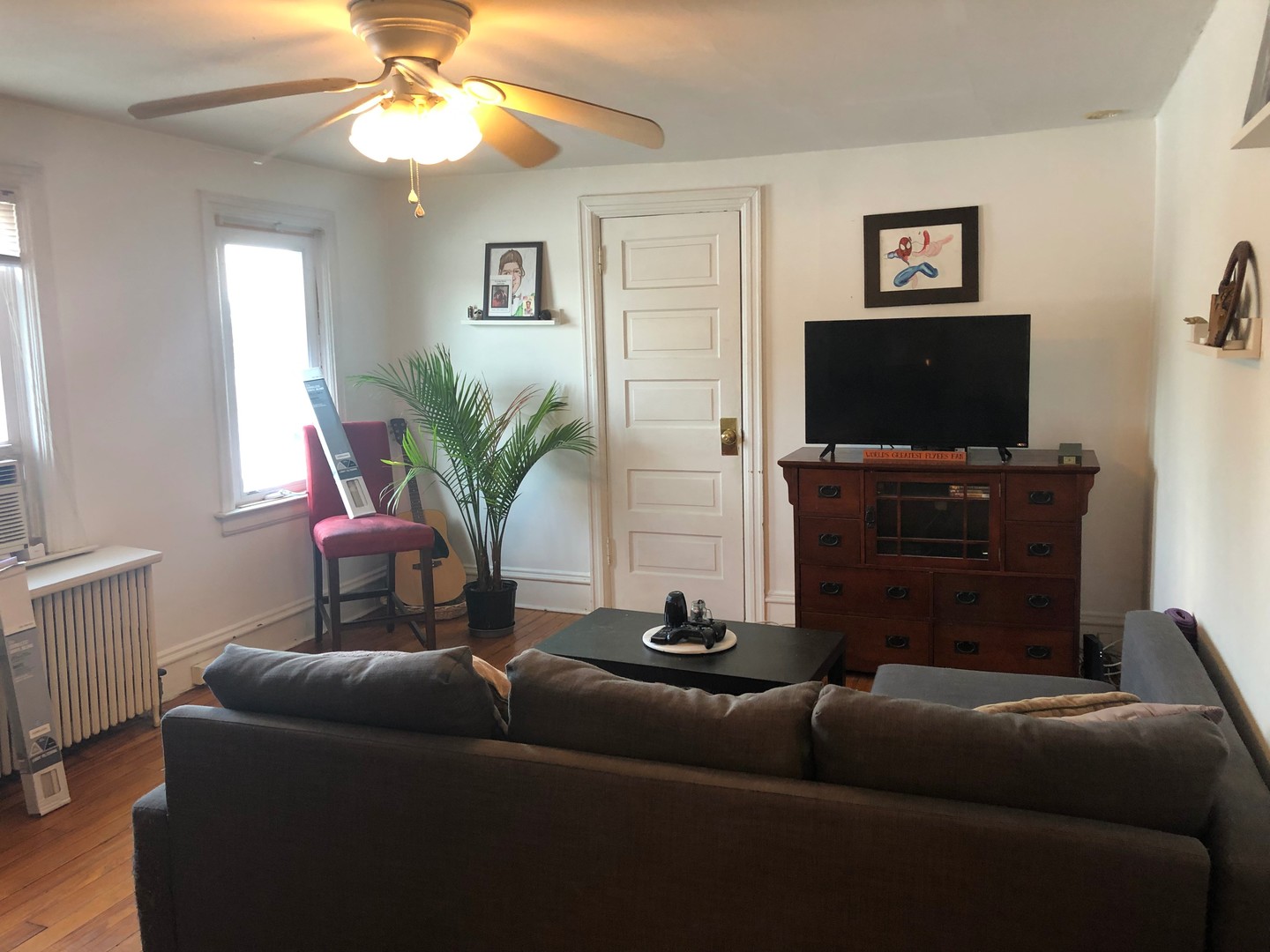Jenkintown Apartment: 813 Greenwood Avenue