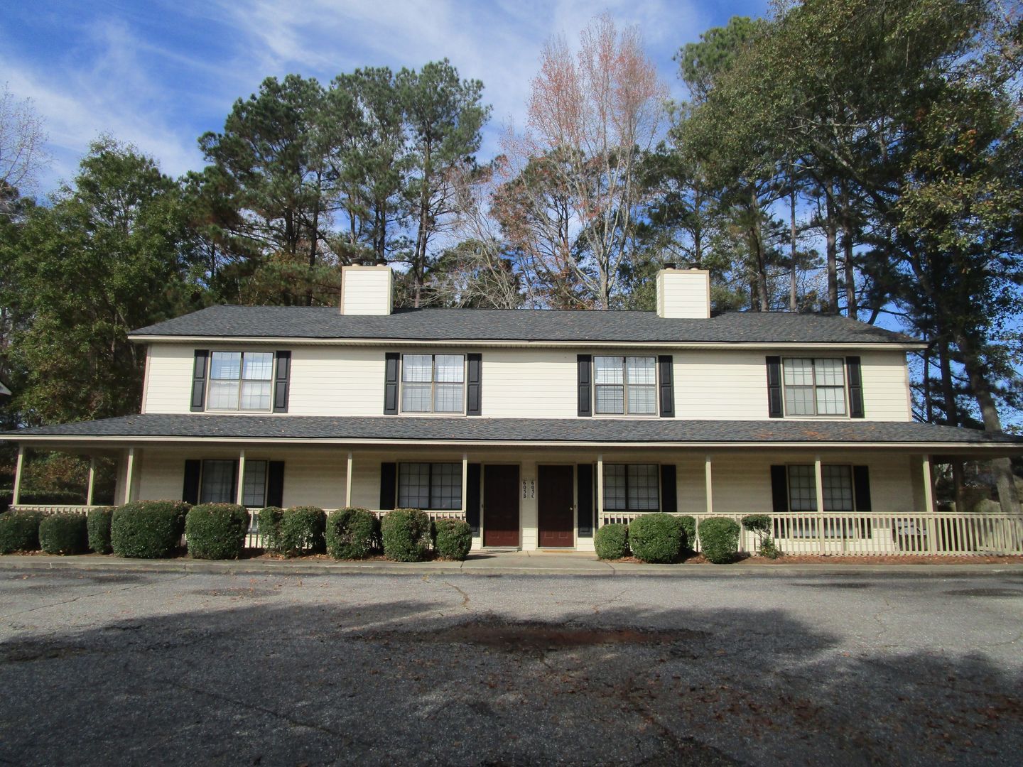Sumter Apartment: 600-700 Archdale Drive