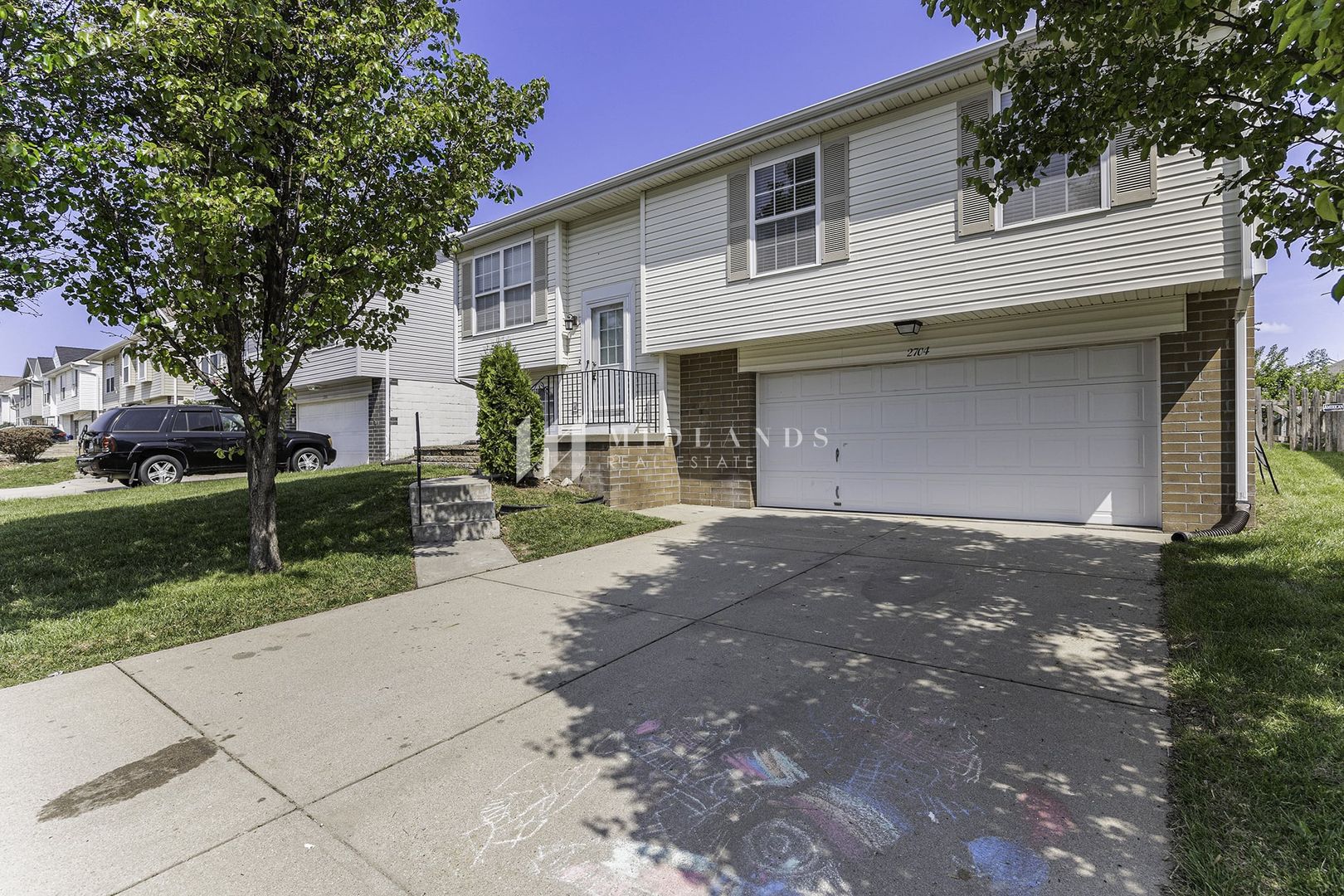 Bellevue House: 2704 Michaela St.