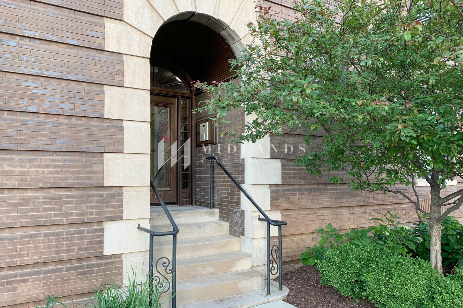 Omaha Condo: 1113 S 10th St. #6