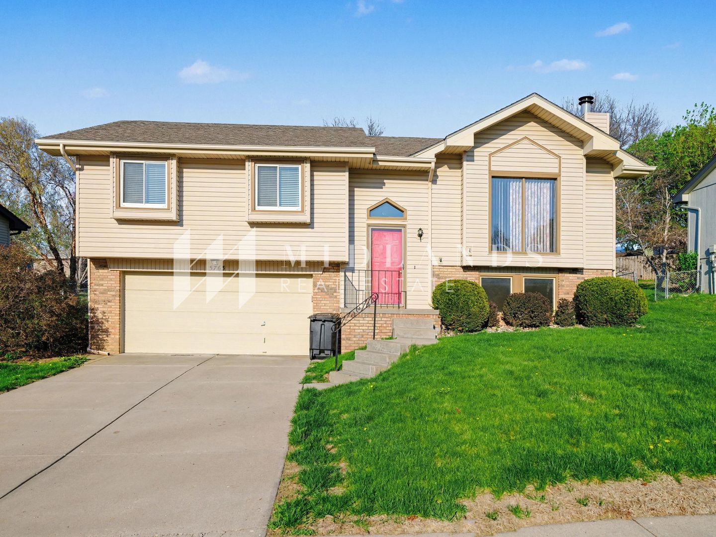 Omaha House: 5763 N 130th St.