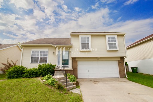 Lovely Piper's Glen Home – photo 1