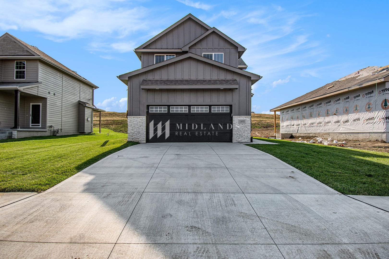 Bennington House: 15975 Kempten Creek Dr