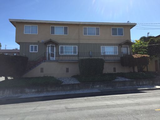 1608 Fifth Ave #2 is a Large 2Bd 2Ba Downstairs Unit in a Great Location! (Belmont)