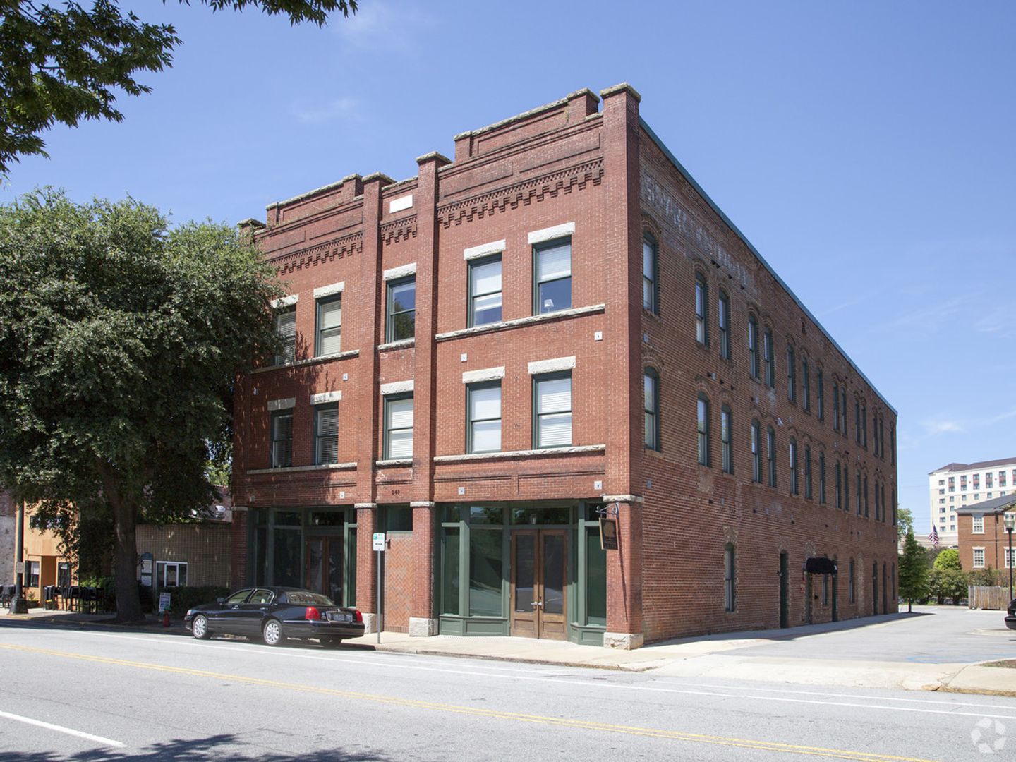 Spartanburg Apartment: 249 Magnolia Street